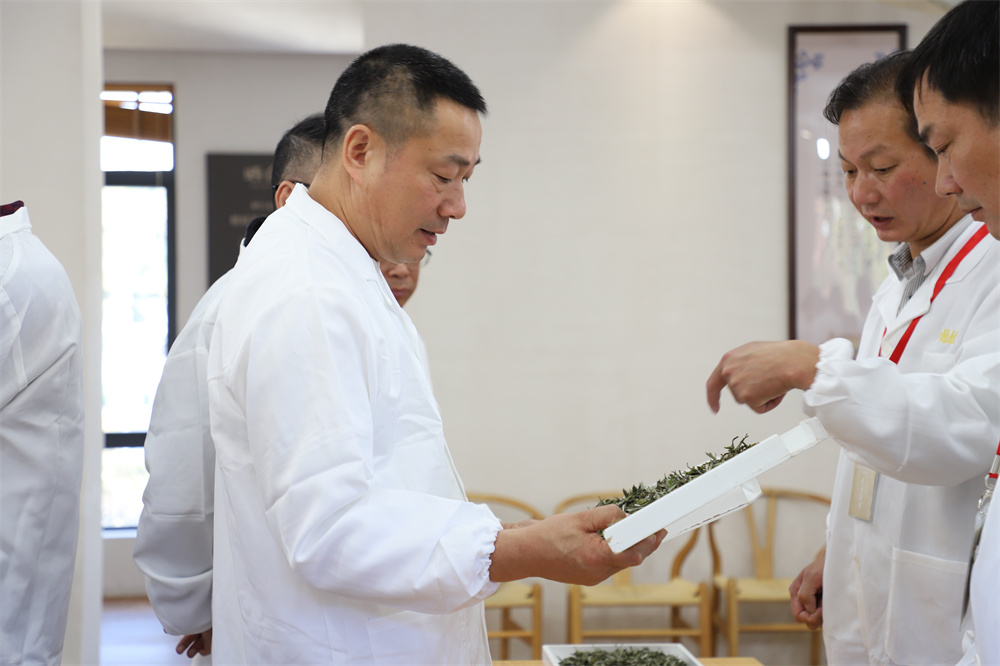 1625107465104782.jpg 9.品品香举办联合体斗茶赛检验茶叶品质.jpg
